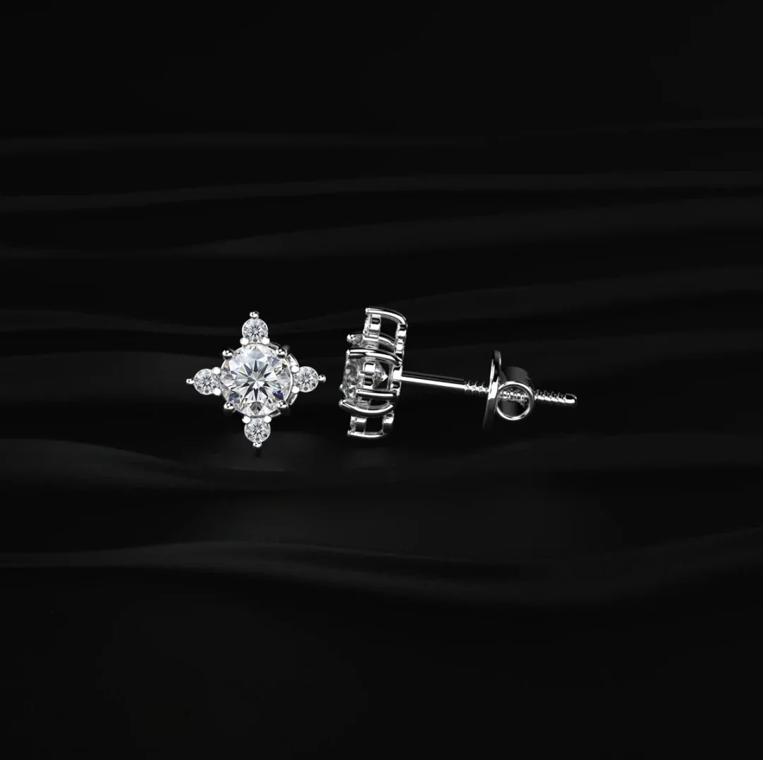 Lab-grown diamond ring
