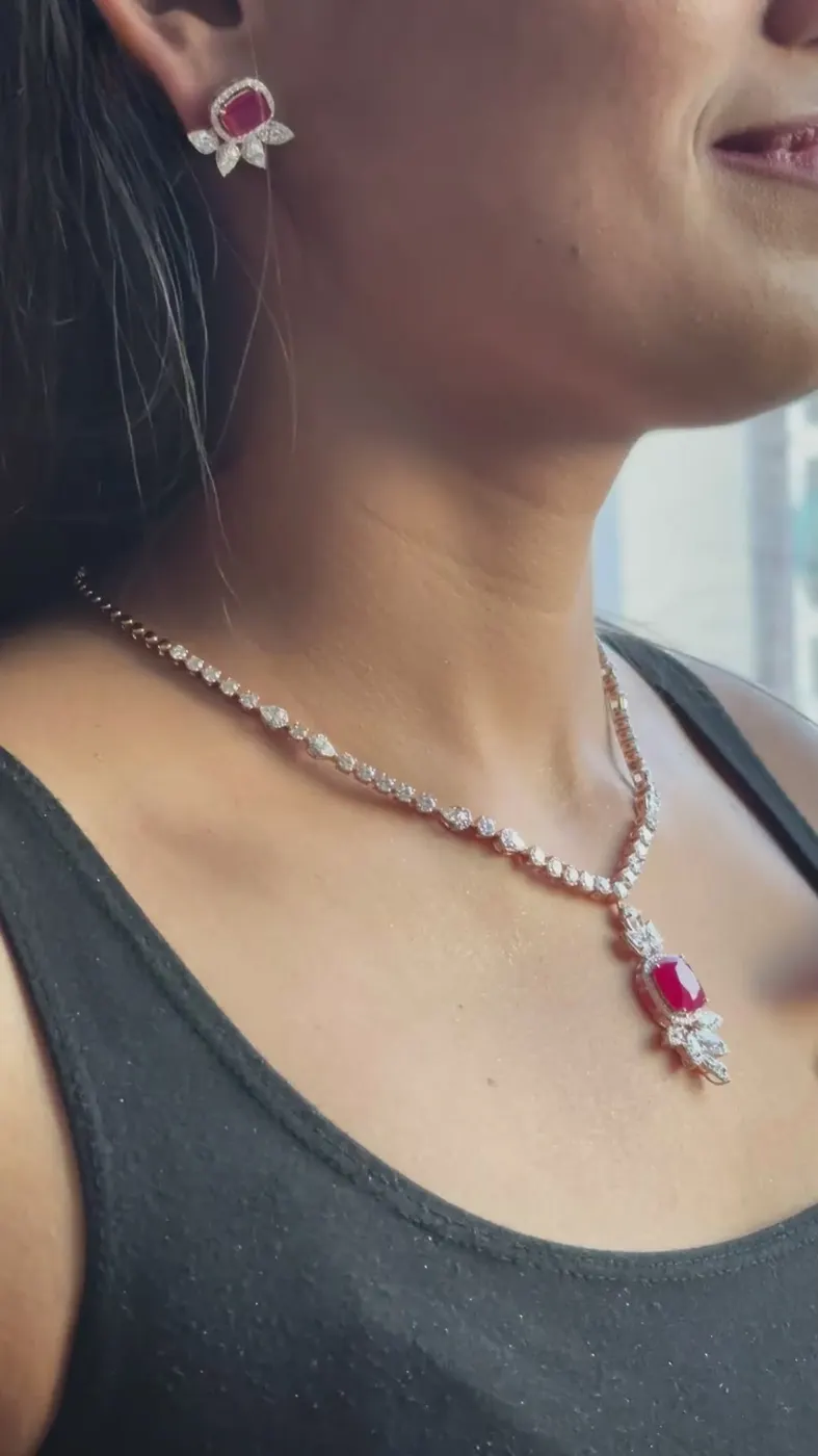 Lab-grown diamond necklace