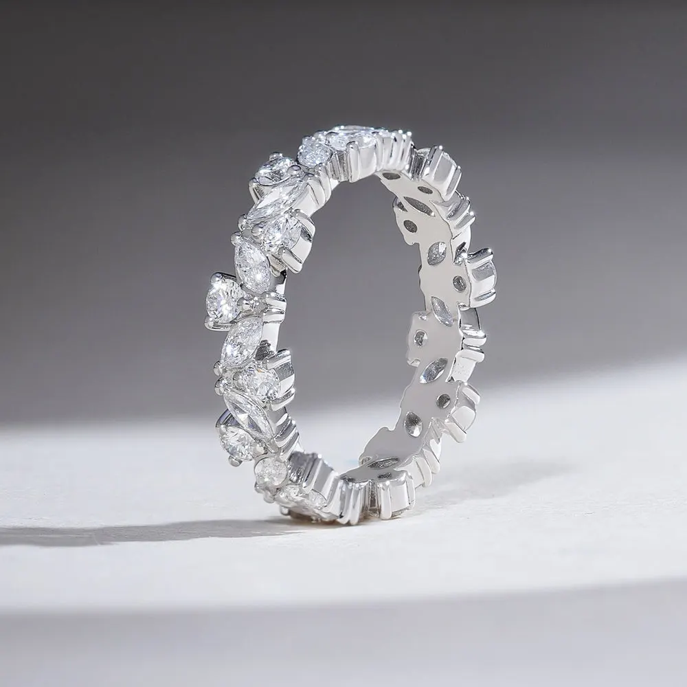 Lab-grown diamond ring