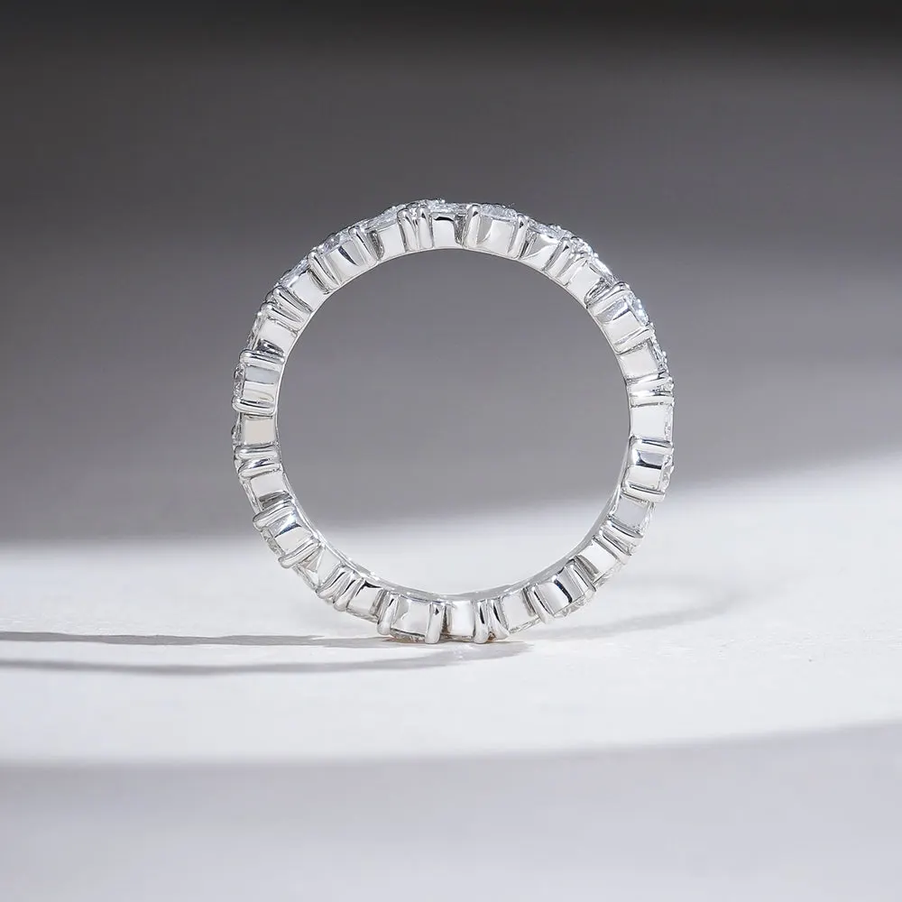 Lab-grown diamond ring